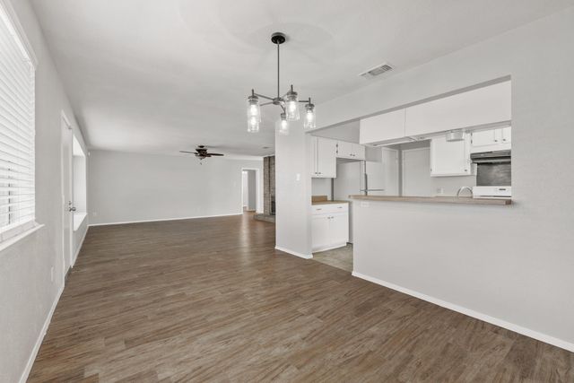 1101 Huntridge DR, Austin, TX 78758