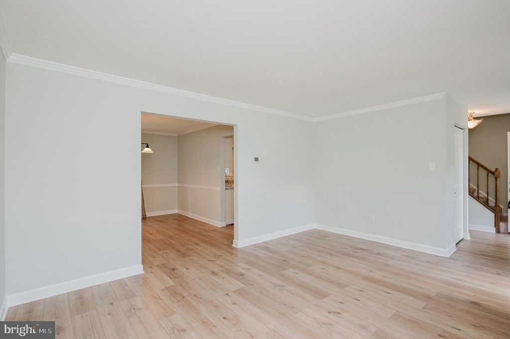 Image 13 of property listing at 12221 ROHAN CT, Owings Mills, MD 21117