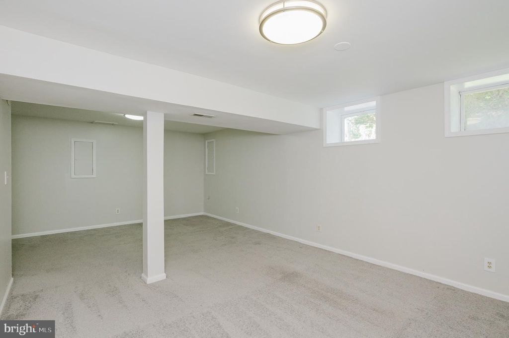 Image 41 of property listing at 12221 ROHAN CT, Owings Mills, MD 21117