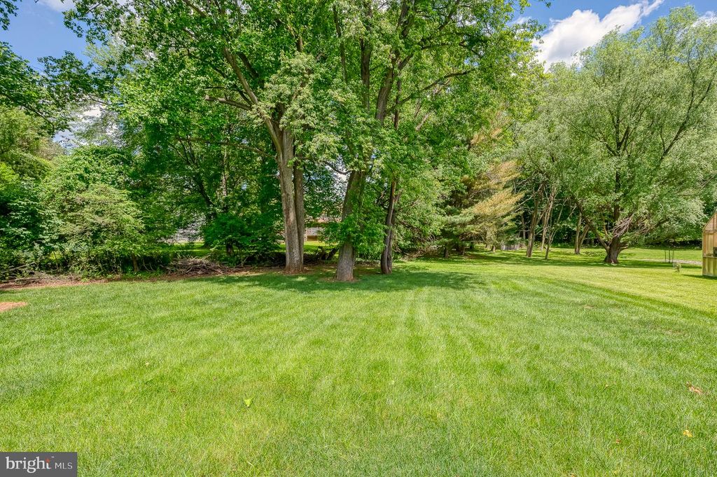Image 48 of property listing at 12221 ROHAN CT, Owings Mills, MD 21117