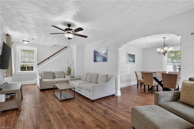 87 Farragut ST, Portsmouth, VA 23702