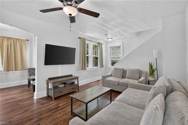 87 Farragut ST, Portsmouth, VA 23702