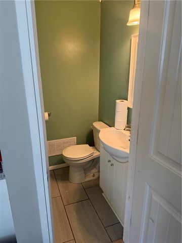 220 S Church Street, Olathe, KS 66061