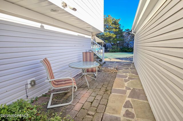 72 Pershing Boulevard, Lavallette, NJ 08735