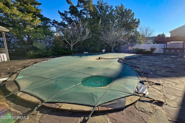 72 Pershing Boulevard, Lavallette, NJ 08735