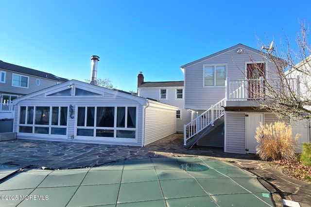 72 Pershing Boulevard, Lavallette, NJ 08735