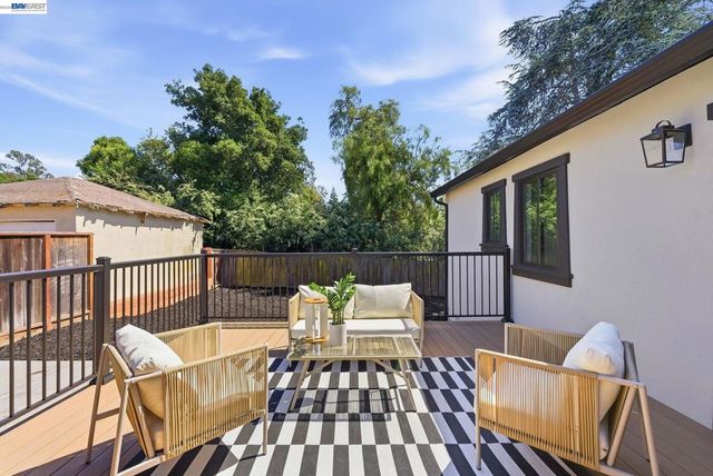 2551 Hermosa Ter, Hayward, CA 94541