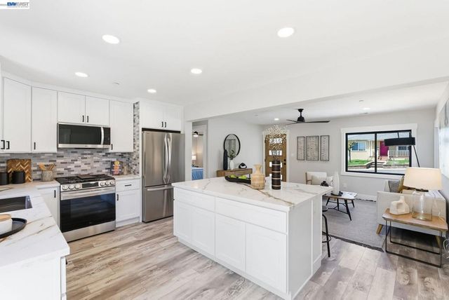 2551 Hermosa Ter, Hayward, CA 94541