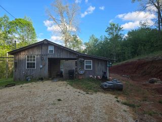 4190 COUNTY HOME RD, Savannah, TN 38372
