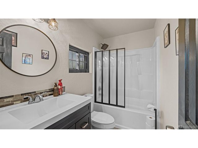 740 Depew St, Lakewood, CO 80214