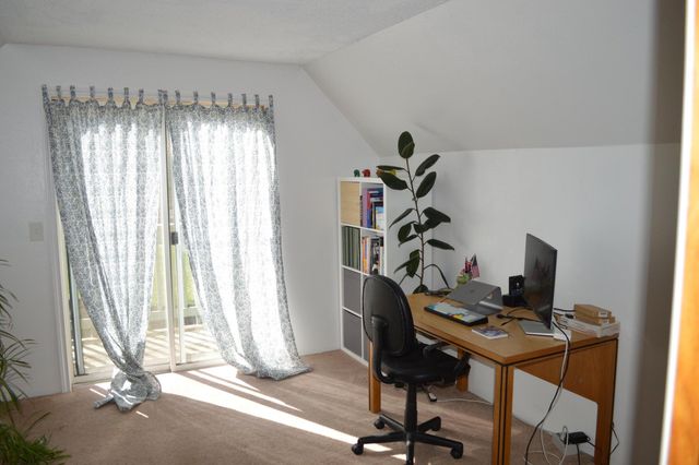 879 Lakeshore Drive, Klamath Falls, OR 97601