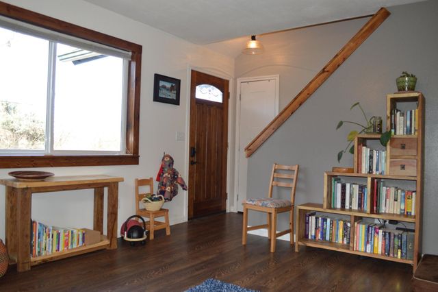 879 Lakeshore Drive, Klamath Falls, OR 97601