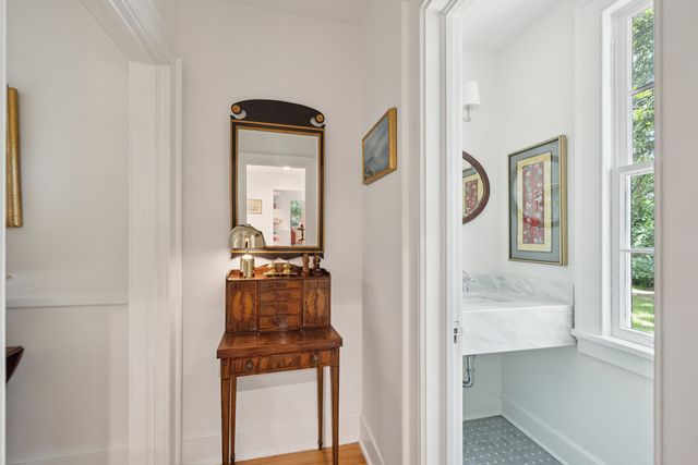 6 Sayle Road, Charleston, SC 29407
