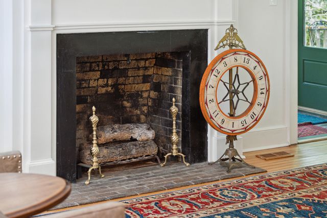 6 Sayle Road, Charleston, SC 29407