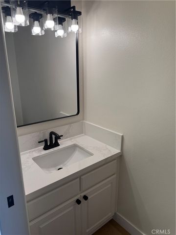 1278 Las Lunitas, Corona, CA 92879