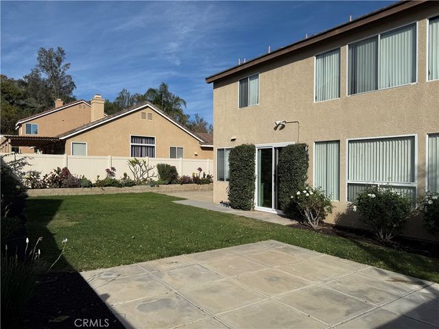 1278 Las Lunitas, Corona, CA 92879