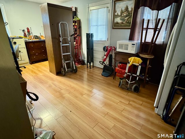 12 Depauw Circle, East Hartford, CT 06108