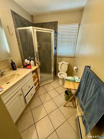 12 Depauw Circle, East Hartford, CT 06108