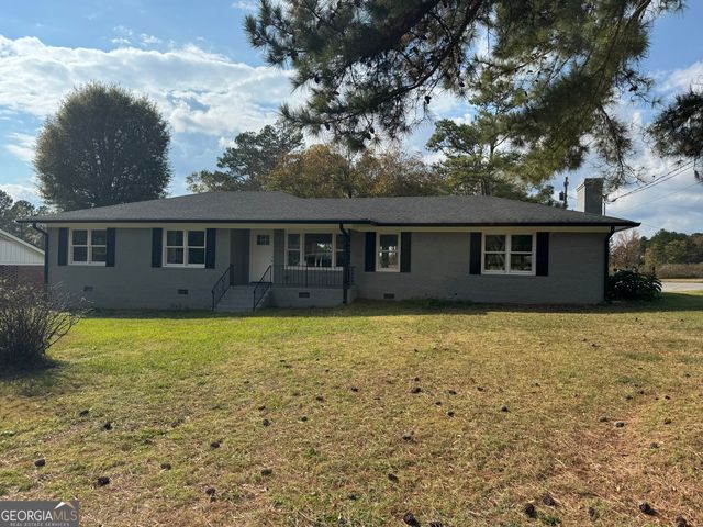 621 N College Drive, Cedartown, GA 30125