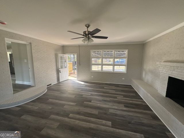 621 N College Drive, Cedartown, GA 30125