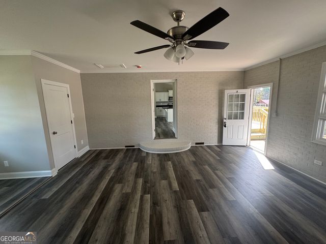 621 N College Drive, Cedartown, GA 30125