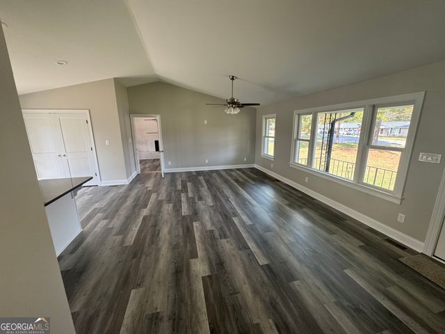 621 N College Drive, Cedartown, GA 30125