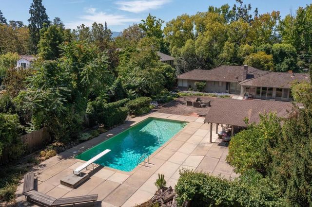 2001 Bryant Street, Palo Alto, CA 94301