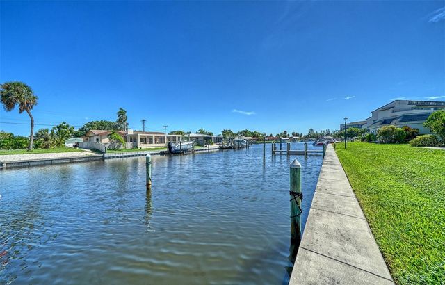 9819 HERNANDO COURT 29-A, Bradenton, FL 34210
