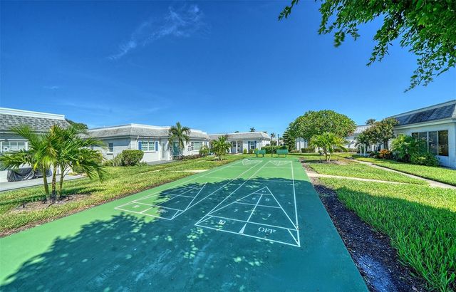 9819 HERNANDO COURT 29-A, Bradenton, FL 34210