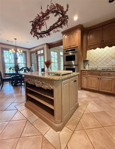 7950 Collier Road, Beaumont, TX 77706