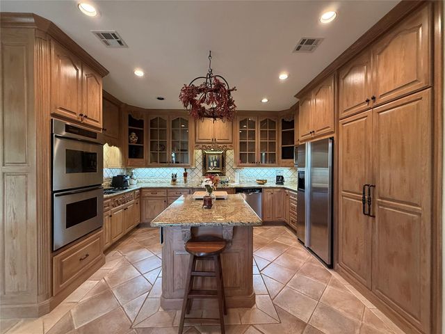 7950 Collier Road, Beaumont, TX 77706