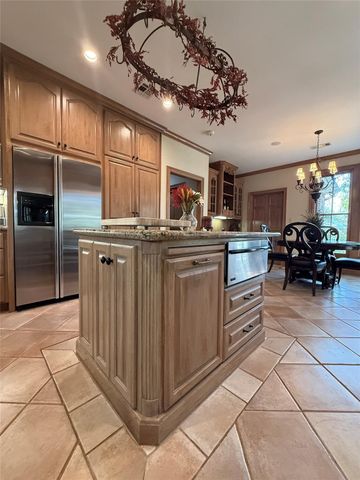 7950 Collier Road, Beaumont, TX 77706