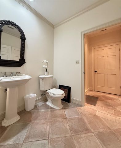 7950 Collier Road, Beaumont, TX 77706