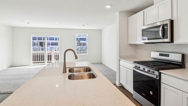 17401 Ulster Drive, Tinley Park, IL 60477