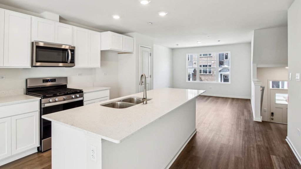 17401 Ulster Drive, Tinley Park, IL 60477