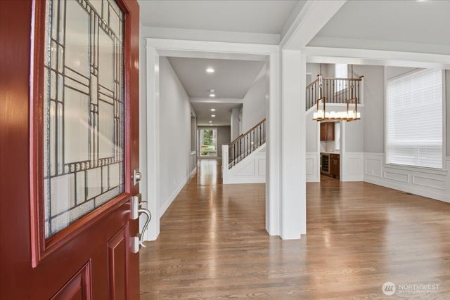 21384 NE 9th Place, Sammamish, WA 98074