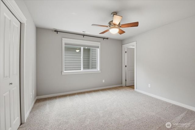 21384 NE 9th Place, Sammamish, WA 98074