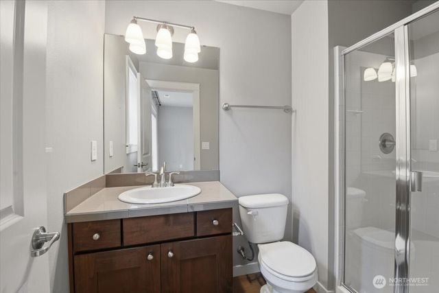21384 NE 9th Place, Sammamish, WA 98074