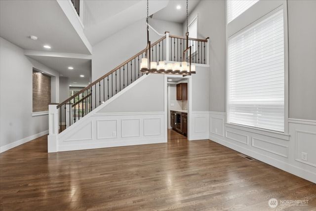 21384 NE 9th Place, Sammamish, WA 98074