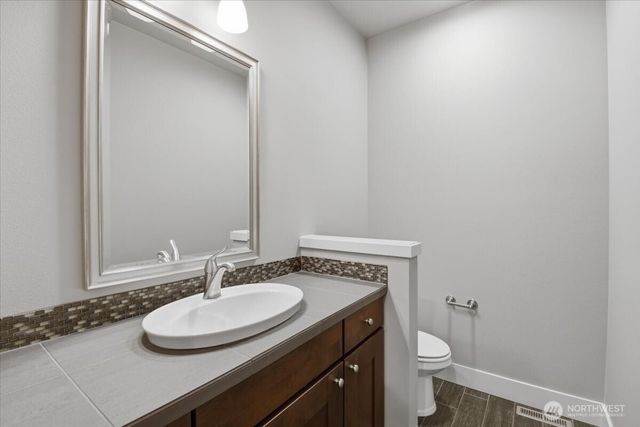 21384 NE 9th Place, Sammamish, WA 98074