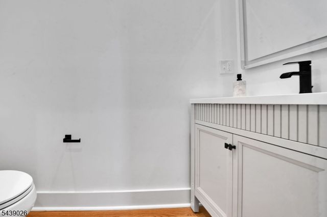22 N 14Th St, Kenilworth Boro, NJ 07033