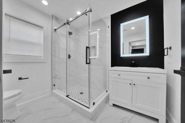 22 N 14Th St, Kenilworth Boro, NJ 07033