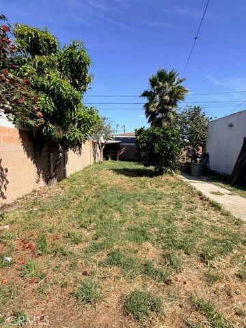1021 W Chandler Street, Wilmington, CA 90744