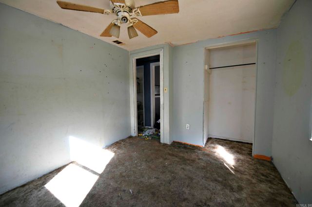 1601 Armour St, Mena, AR 71953