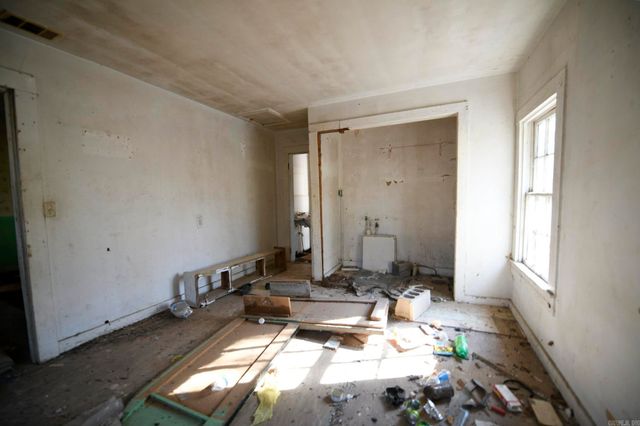 1601 Armour St, Mena, AR 71953