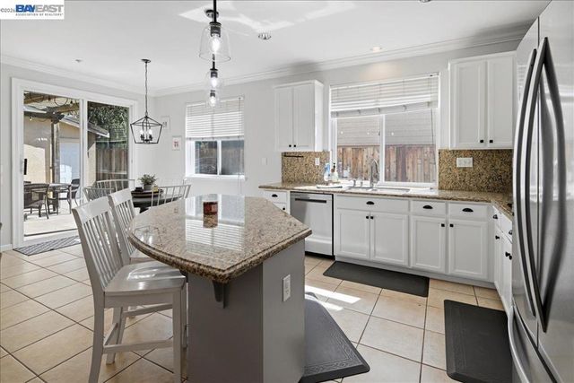 782 Redhaven St, Brentwood, CA 94513