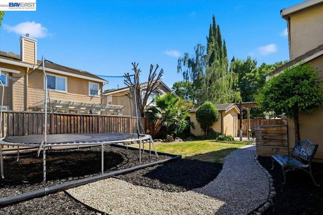 782 Redhaven St, Brentwood, CA 94513
