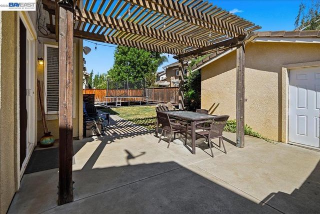 782 Redhaven St, Brentwood, CA 94513