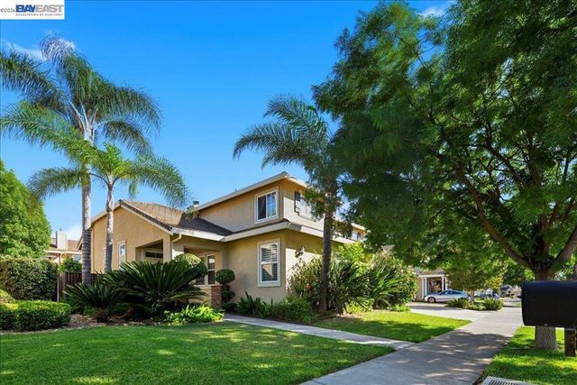 782 Redhaven St, Brentwood, CA 94513