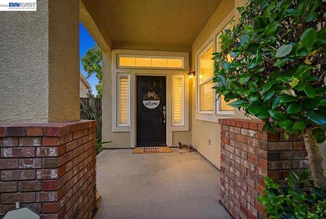 782 Redhaven St, Brentwood, CA 94513